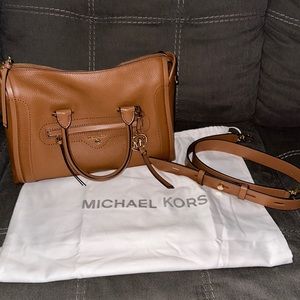 Michael Kors brown bag